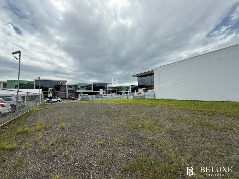 VENTA DE TERRENO EN PANAMA VIEJO BUSINESS CENTER (19) — foto 4