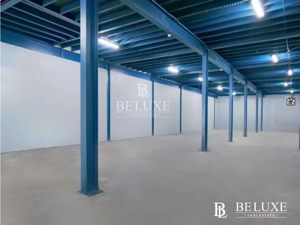 ALQUILA CENTRICA GALERAS O BODEGAS COMERCIALES EN PUEBLO NUEVO (6) — foto 5