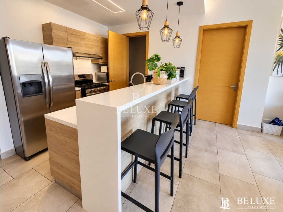 REVENTA DE APARTAMENTO EN PLAYA ESCONDIDA AMOBLADO, COLÓN (11) — foto 2