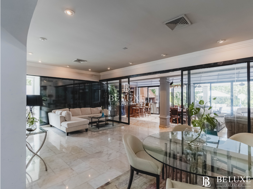 CASA EN VENTA EN ALTOS DEL GOLF CON PISCINA (9) — foto 4