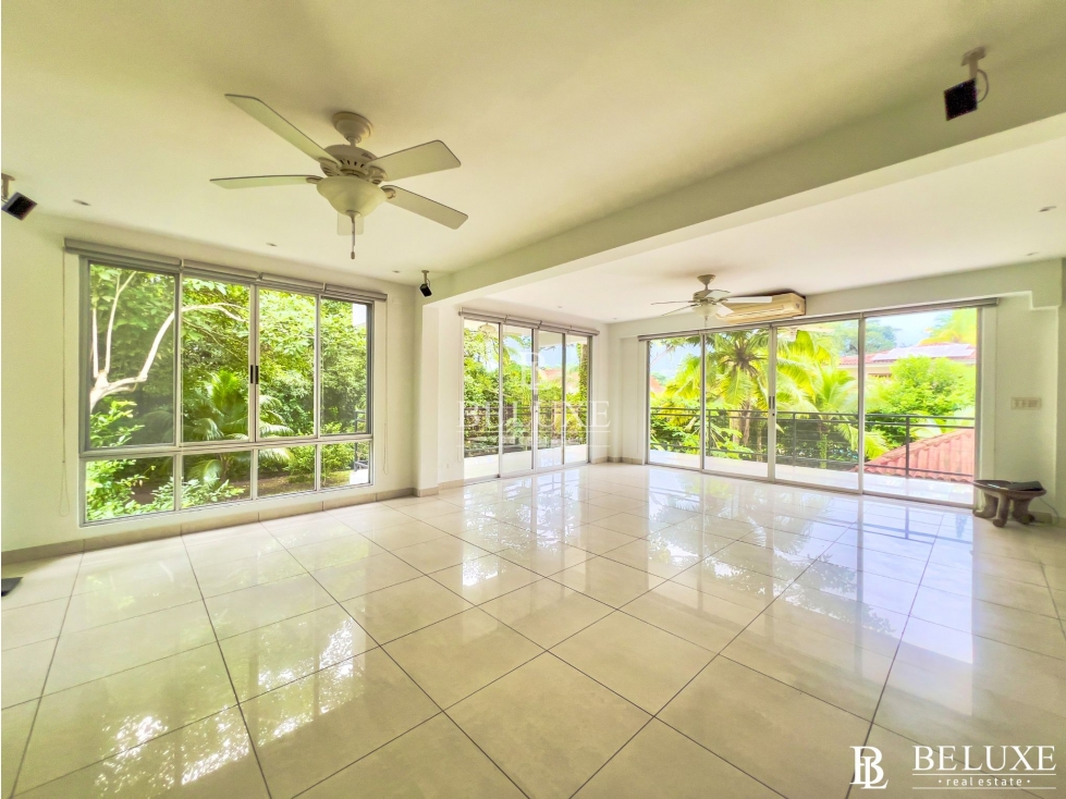 VENTA DUPLEX LINEA BLANCA EN ALBROOK (4)