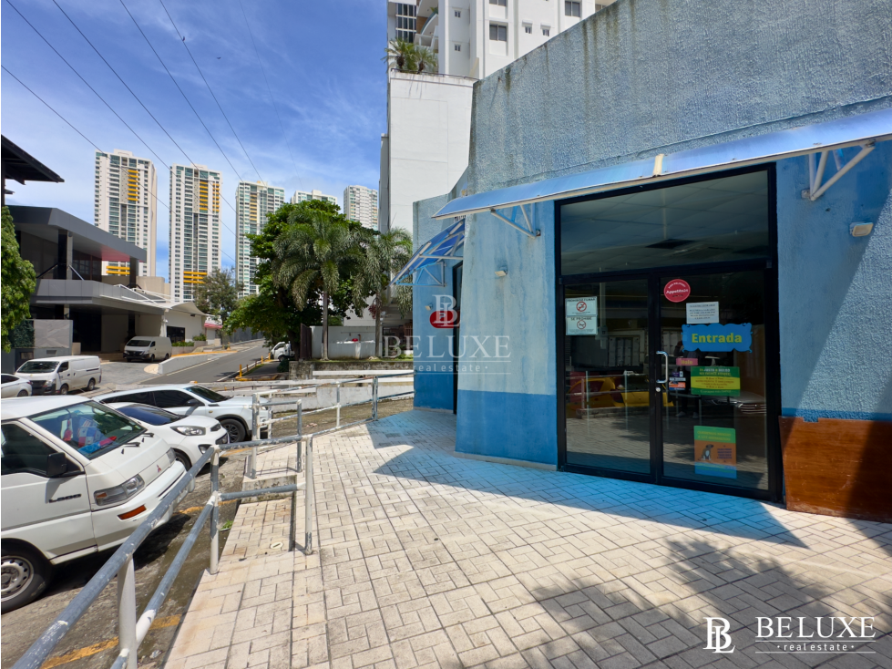 SE VENDE TERRENO CON ACCESO A DOS CALLES EN SAN FRANCISCO (5)