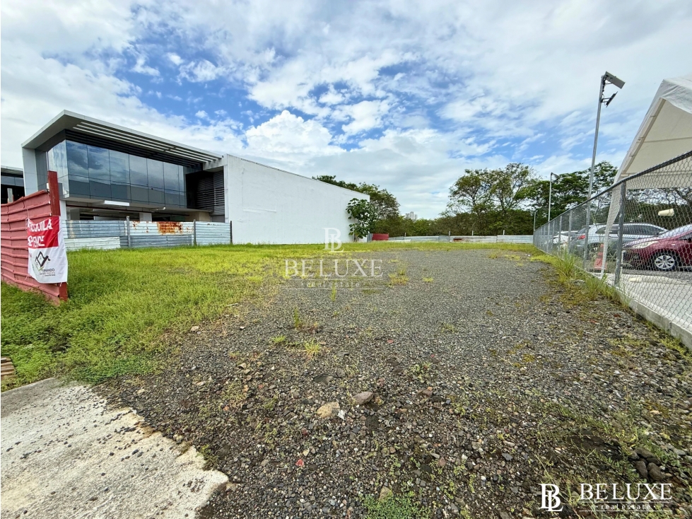 VENTA DE TERRENO EN PANAMA VIEJO BUSINESS CENTER (19) — foto 3