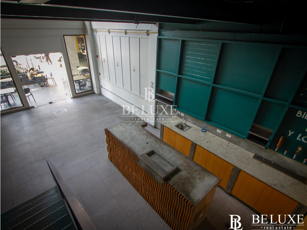 ALQUILER DE LOCAL PARA RESTAURANTE EN SAN FRANCISCO, PLAZA CORNER (8) — foto 2