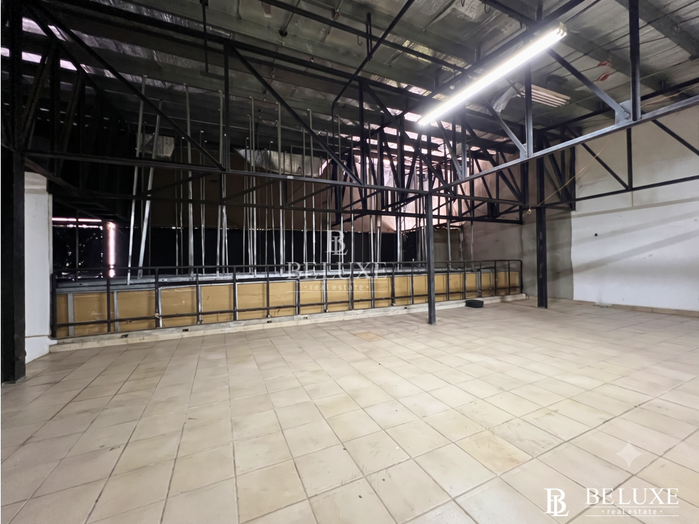 ALQUILER DE BODEGA/ GALERA EN BETHANIA, LOS ANGELES (21) — foto 4
