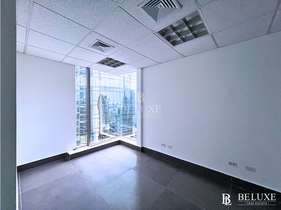 VENTA/ ALQUILER DE OFICINA LISTA PARA OCUPAR EN OBARRIO, PH TWIST (5) — foto 5