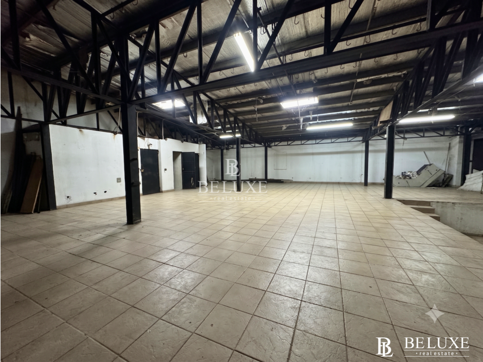 ALQUILER DE BODEGA/ GALERA EN BETHANIA, LOS ANGELES (21) — foto 6