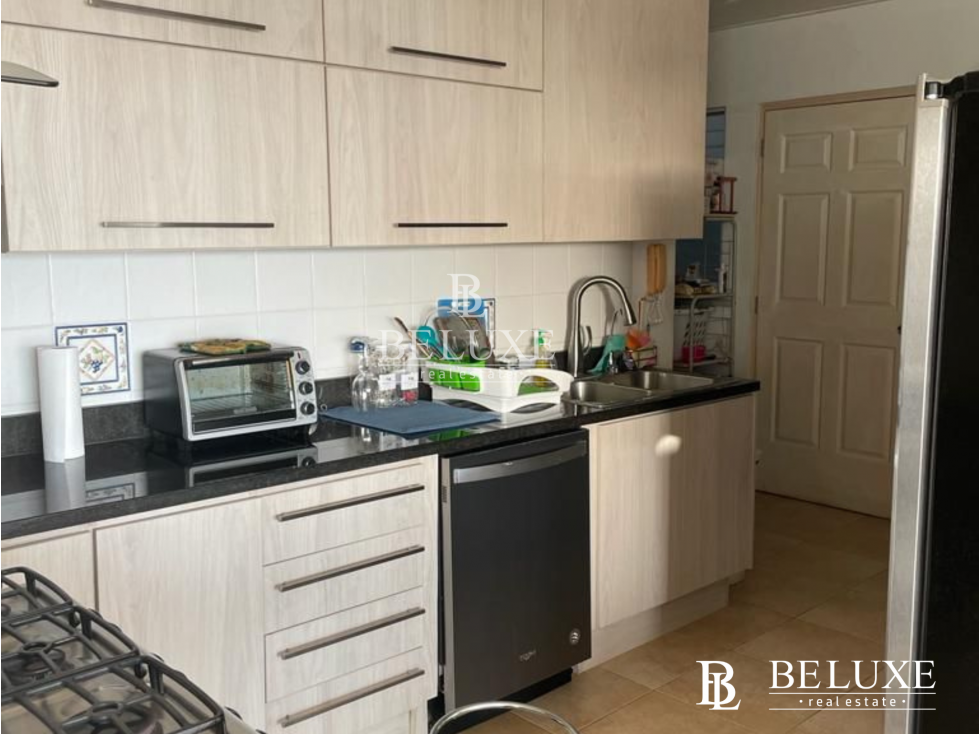 VENTA DE APARTAMENTO FRENTE AL MAR PH PLAYA BLANCA, FARALLON (6) - 4