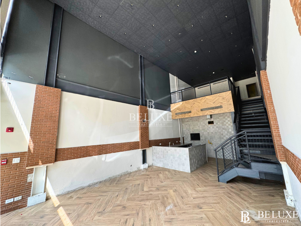 ALQUILER DE LOCAL COMERCIAL EN PLANTA BAJA, SAN FRANCISCO (20P) — foto 2