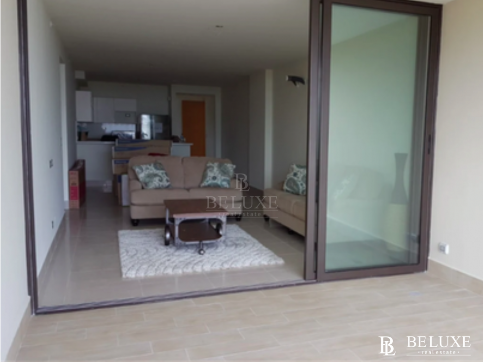 VENTA DE APARTAMENTO DE PLAYA AMOBLADO EN CASAMAR, PH PERLAMAR (P) — foto 6