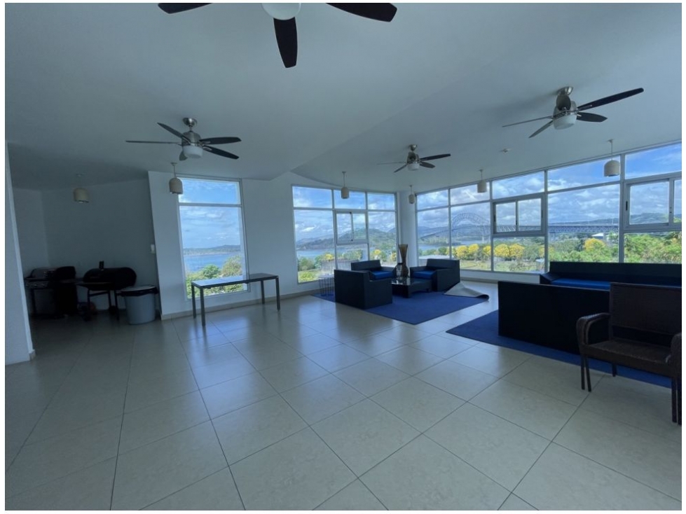 SE VENDE APARTAMENTO EN AMADOR (13)