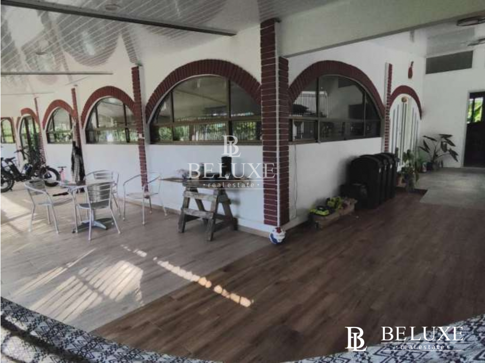 VENTA DE CASA CON PISCINA EN VALLE DE ANTON (6) - 6