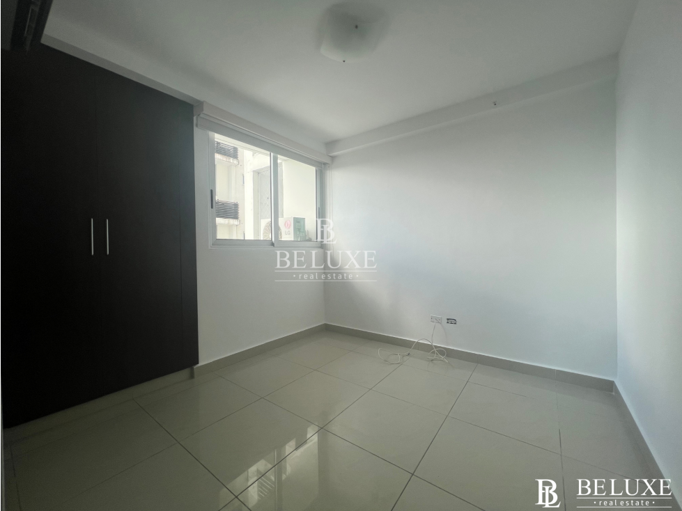 VENTA APARTAMENTO PH BELLE VIEW TOWER, BELLA VISTA (10) — foto 4