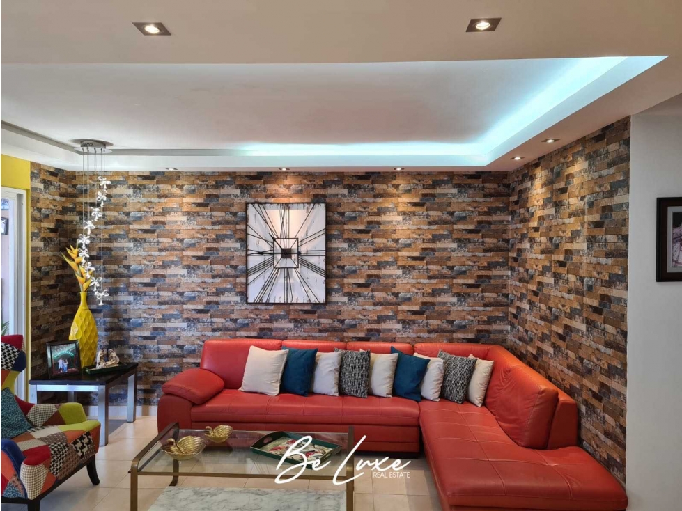 PH VILLA NAVONA DÚPLEX EN VENTA, BRISAS DEL GOLF (9) — foto 2