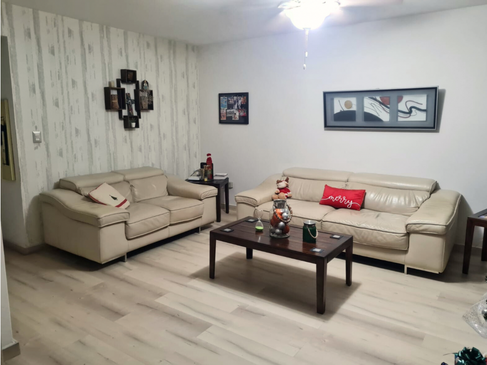 VENTA CASA REMODELADA EN ALBROOK (13) — foto 2