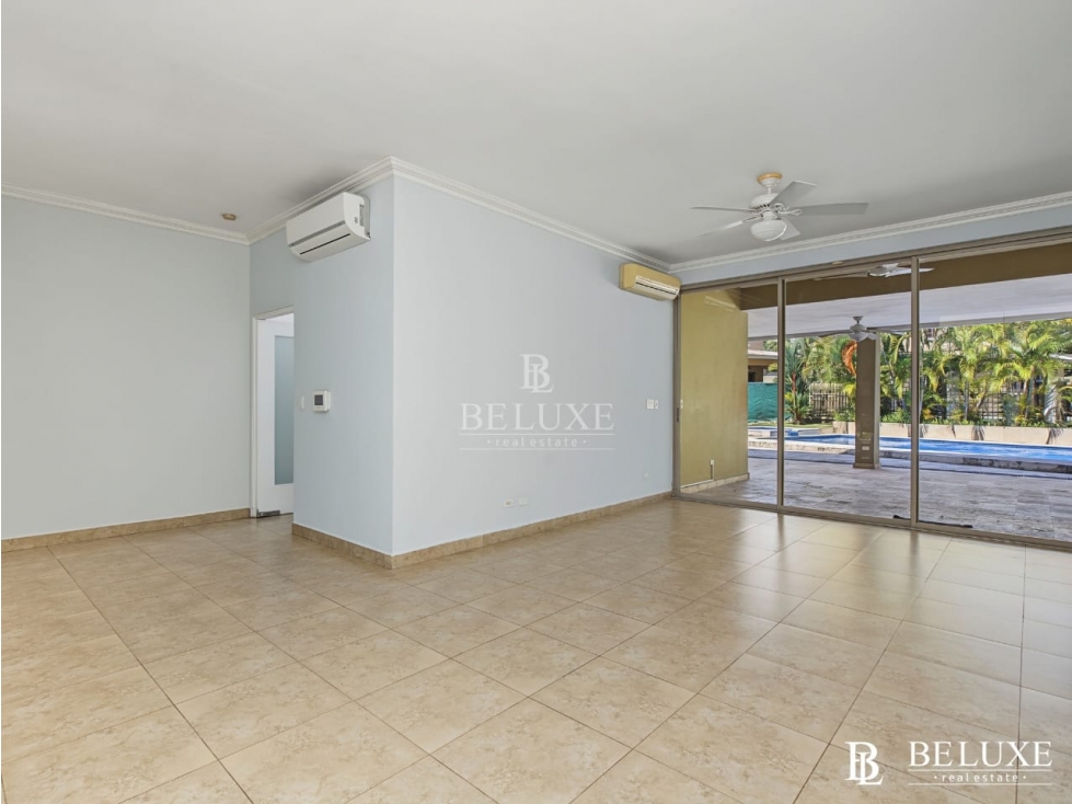 VENDO APARTAMENTO EN PH EMBASSY GARDENS, CLAYTON (6) - 3