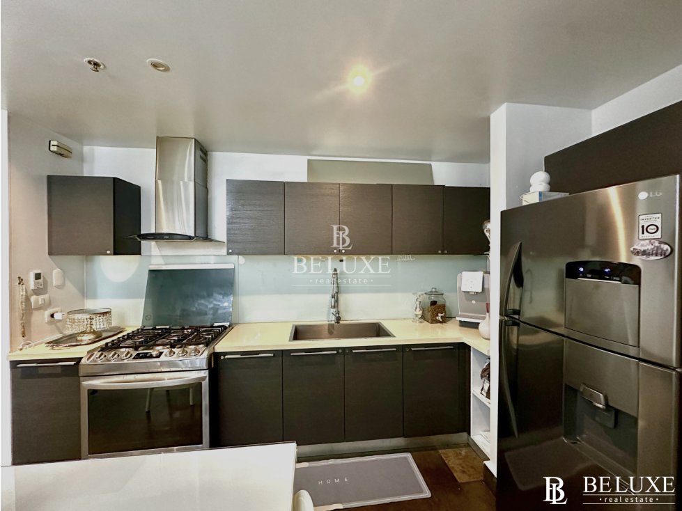 VENTA APARTAMENTO AMOBLADO EN AVE. BALBOA, PH YOO & ARTS (10) — foto 4