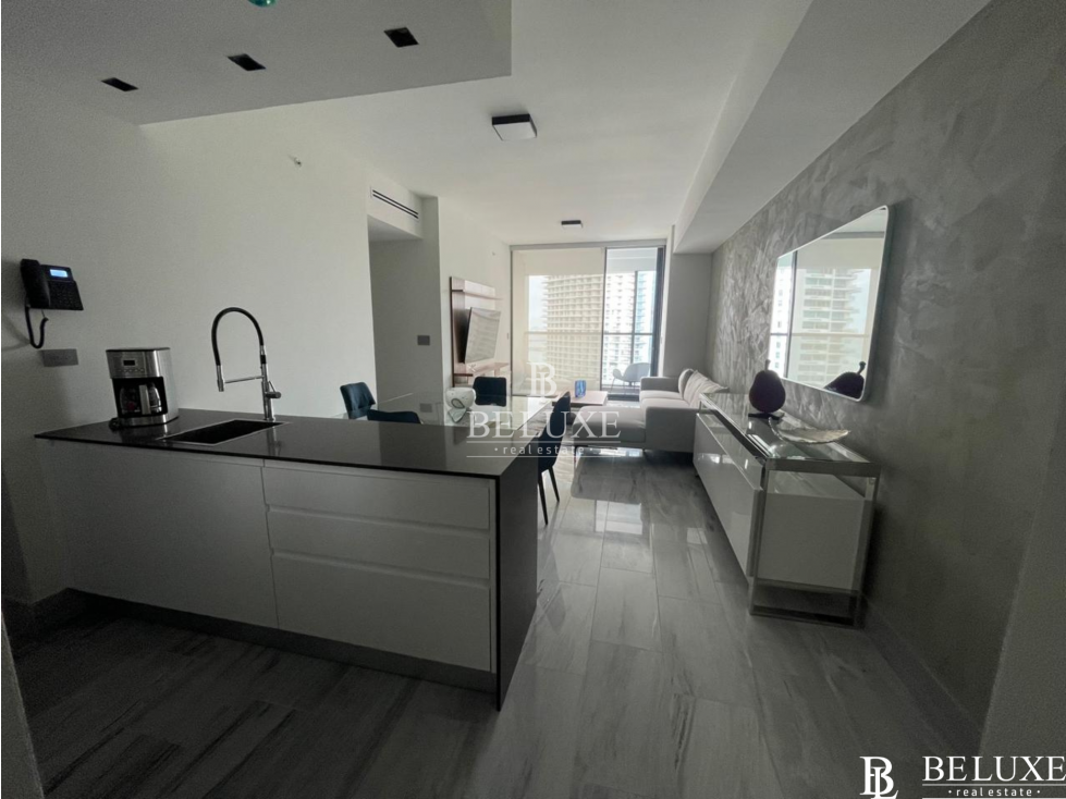 ALQUILER DE APARTAMENTO EN PH NUOVO ARMANI, AV BALBOA (15) — foto 4