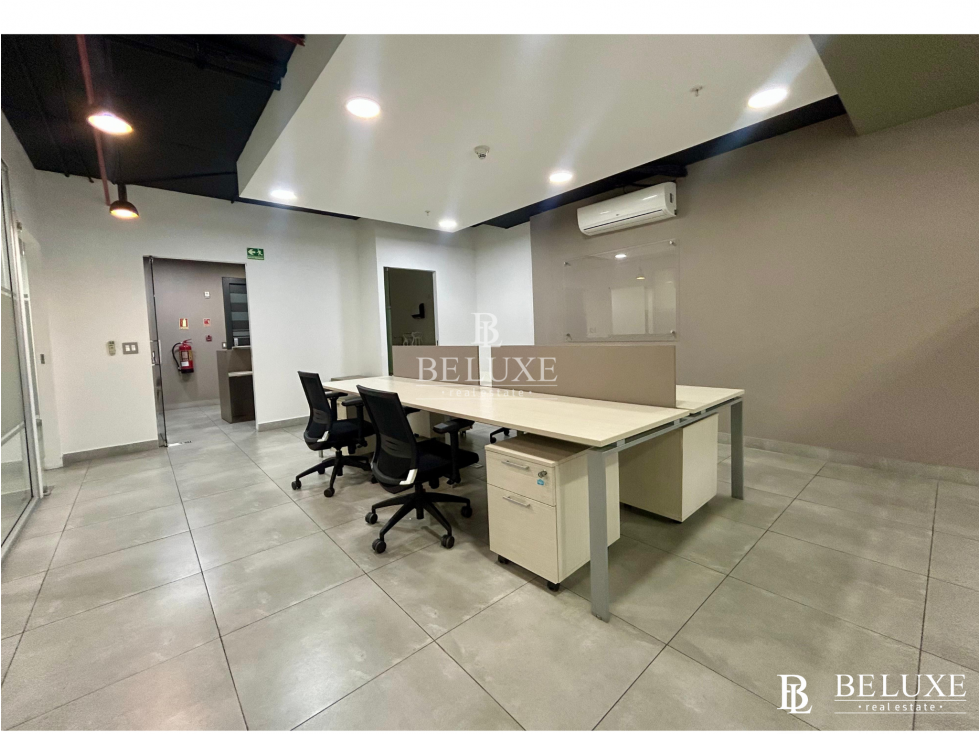 ALQUILER DE OFICINA AMOBLADA EN TORRE BCT, CALLE 50 (3) — foto 2