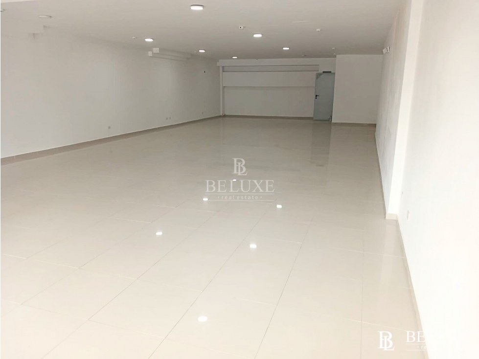 ALQUILER DE LOCAL COMERCIAL EN PLAZA SIGNATURE POINT, EN VÍA ESPAÑA(8) — foto 2