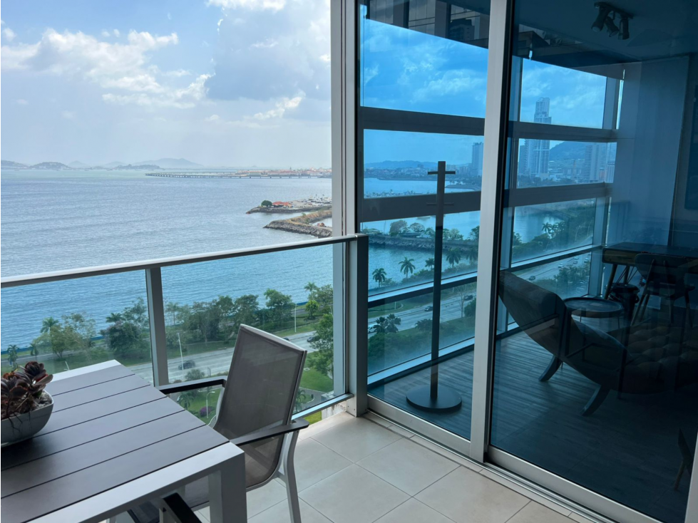 VENDO APARTAMENTO EN AVENIDA BALBOA WATERS ON THE BAY (3F)