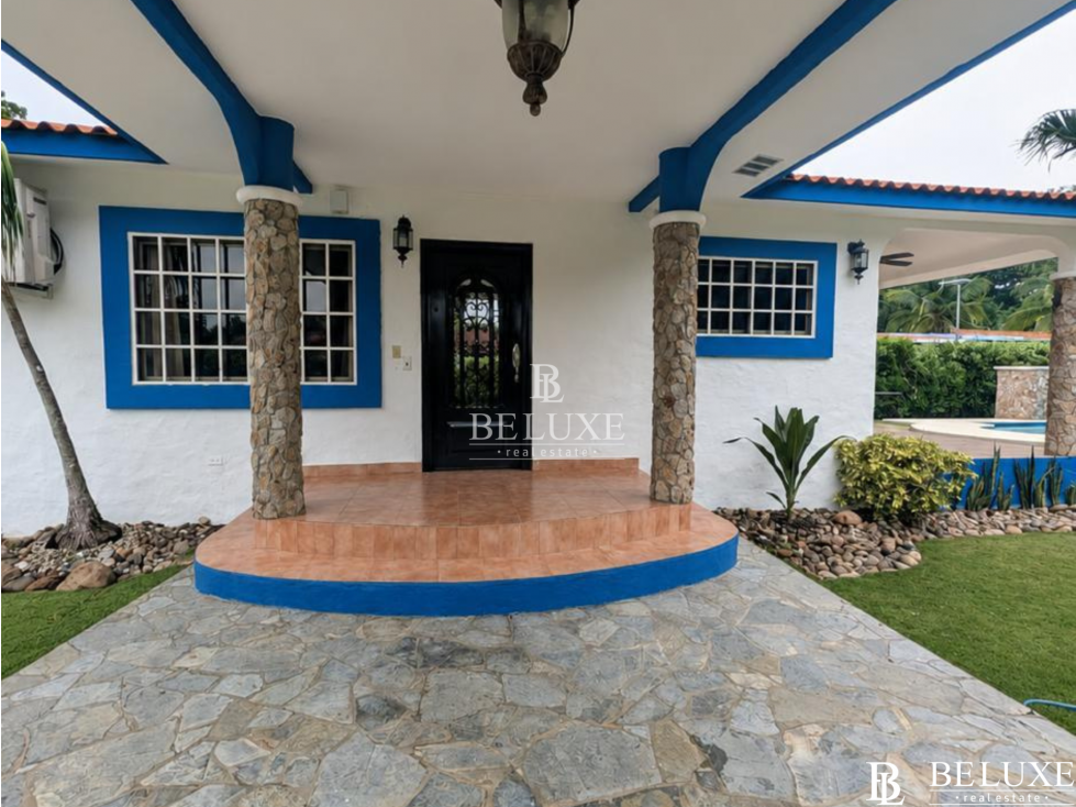 ALQUILLER DE CASA CON PISCINA EN CORONADO (9) - 4