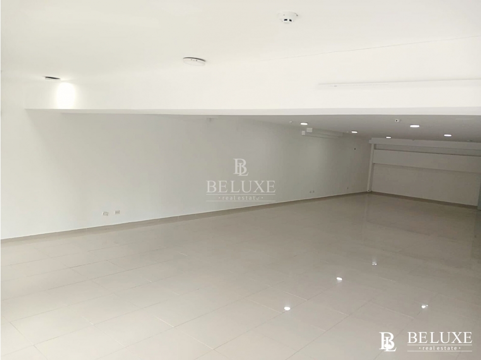 ALQUILER DE LOCAL COMERCIAL EN PLAZA SIGNATURE POINT, EN VÍA ESPAÑA(8) — foto 3