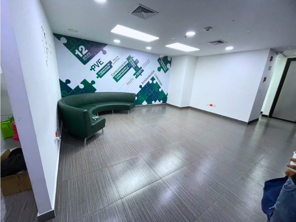 VENTA DE OFICINA COMERCIAL EN TORRE LAS AMÉRICAS, PUNTA PACIFICA (8) — foto 4