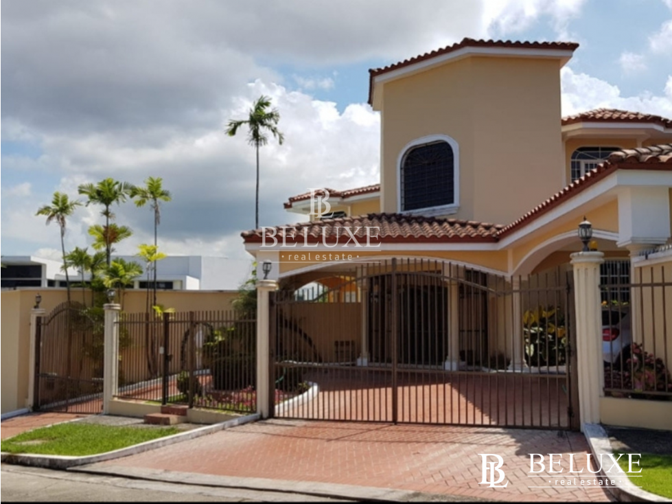 VENTA DE CASA CON PISCINA EN GUAYACANES, HATO PINTADO (6)