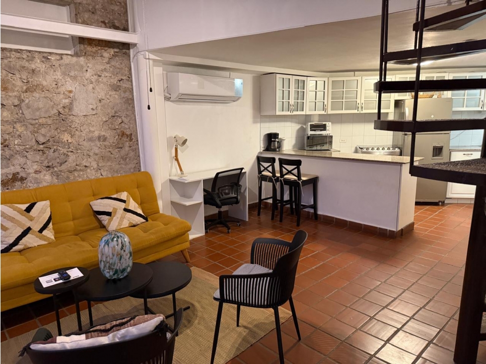 ALQUILER DE APARTAMENTO EN CASCO ANTIGUO PH CASTILLA DE ORO (3) — foto 2
