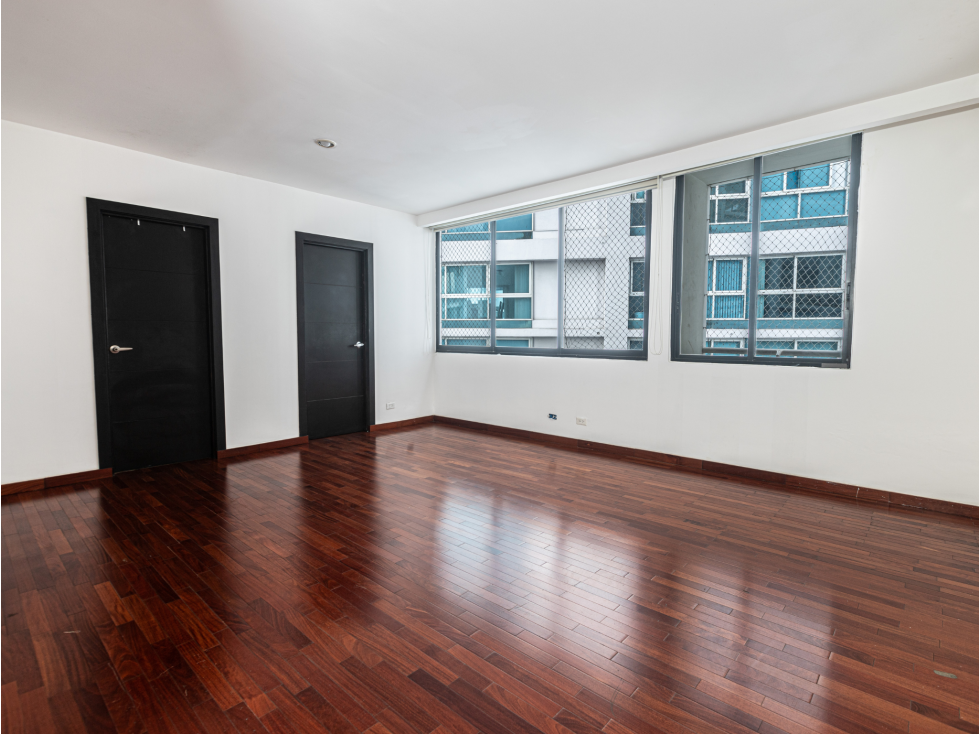 VENTA DE APARTAMENTO VISTA AL MAR PH LOS DELFINES, AVENIDA BALBOA (8) — foto 4