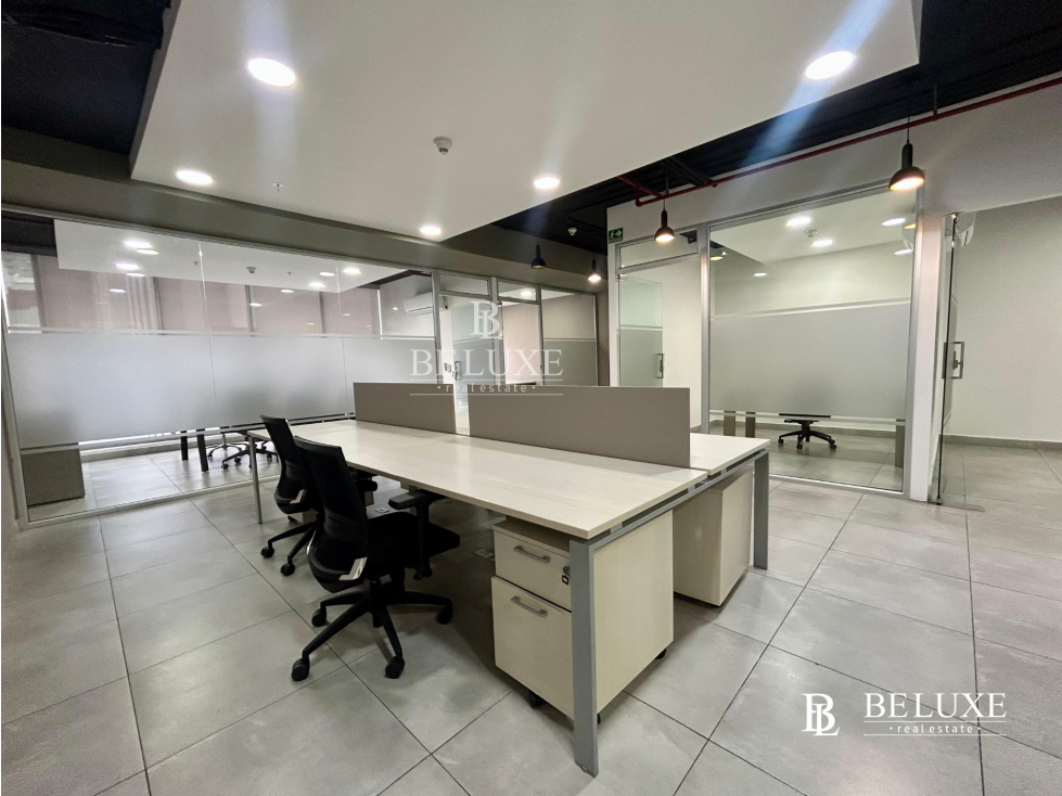 ALQUILER DE OFICINA AMOBLADA EN TORRE BCT, CALLE 50 (3) — foto 3