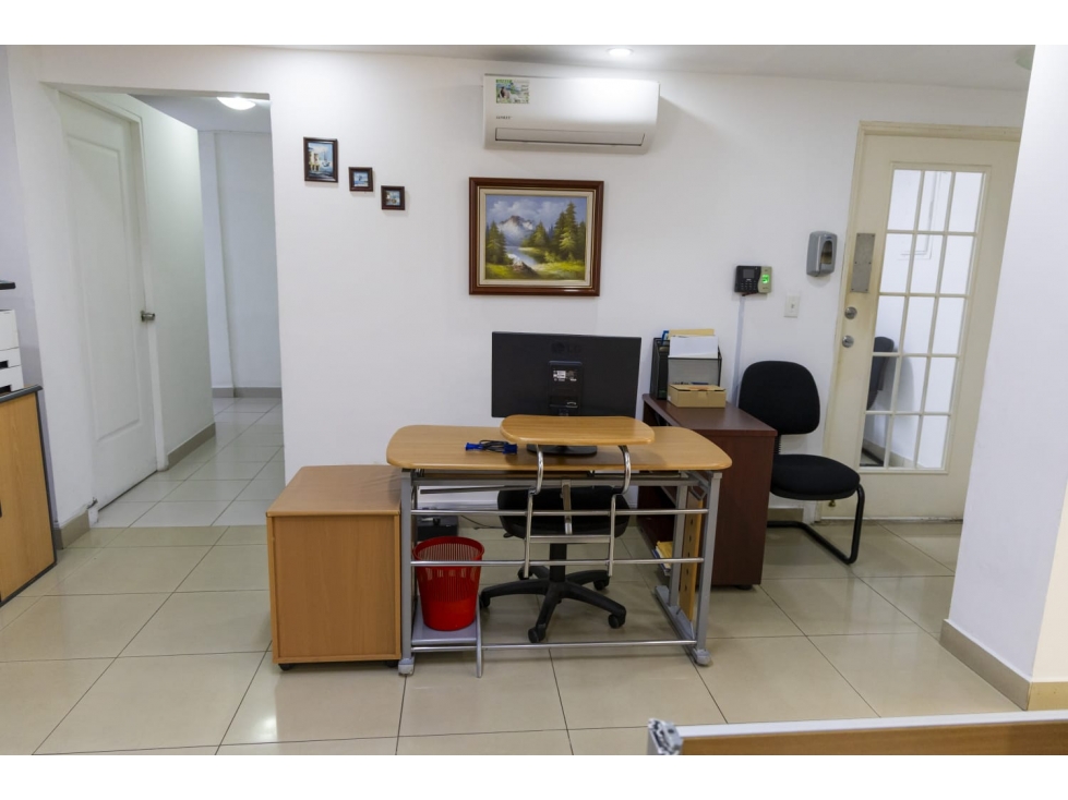 VENTA DE EDIFICIO COMERCIAL COMPLETO EN BELLA VISTA (1) — foto 4