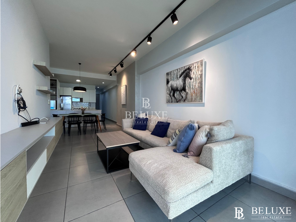 VENDO APARTAMENTO VISTA AL MAR EN AVENIDA BALBOA, PH ELEMENT (3)