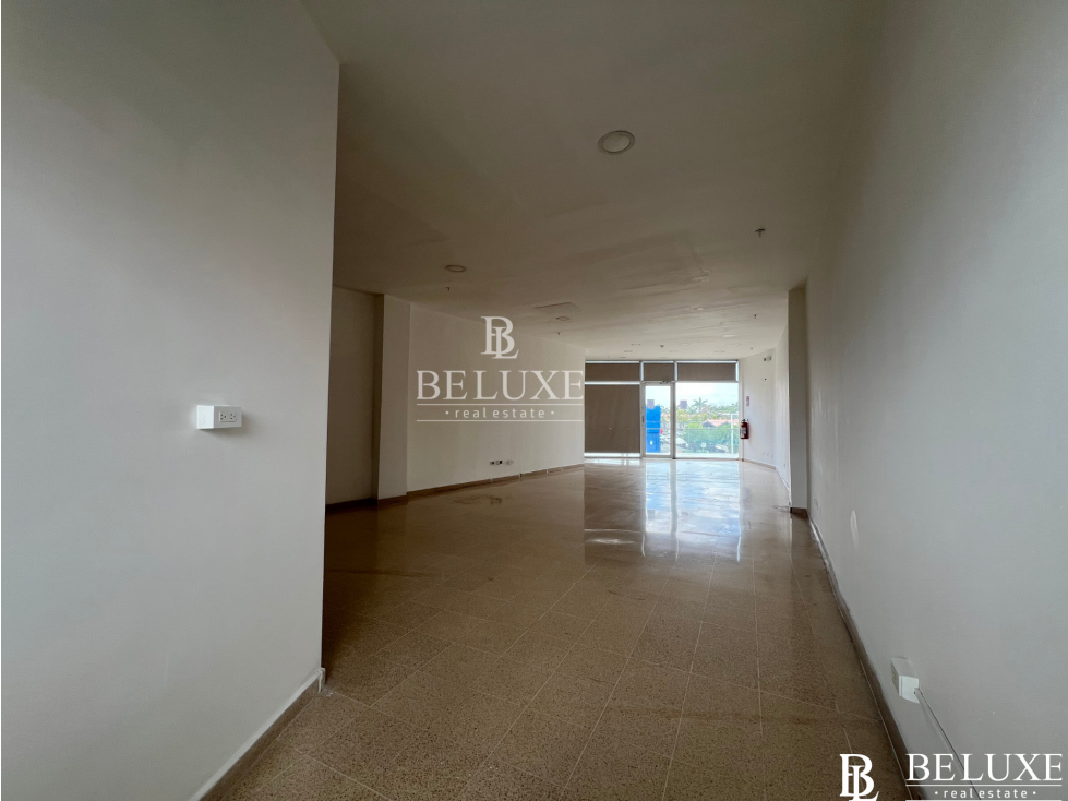 ALQUILER DE LOCAL COMERCIAL EN STAR PLAZA, COSTA DEL ESTE (20) — foto 4
