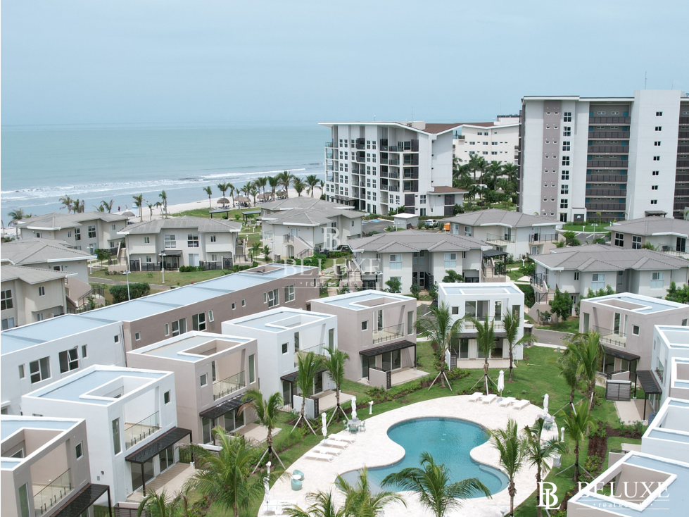 VENDO TOWNHOUSES EN PLAYA CARACOL, PH THE TIDES (2) (P)