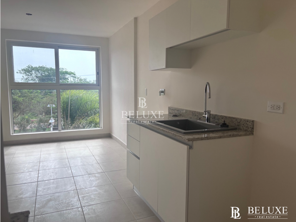 VENTA DE APARTAMENTO EN PLAYA CARACOL, PH AIRES DEL MAR 5 (2) P — foto 2