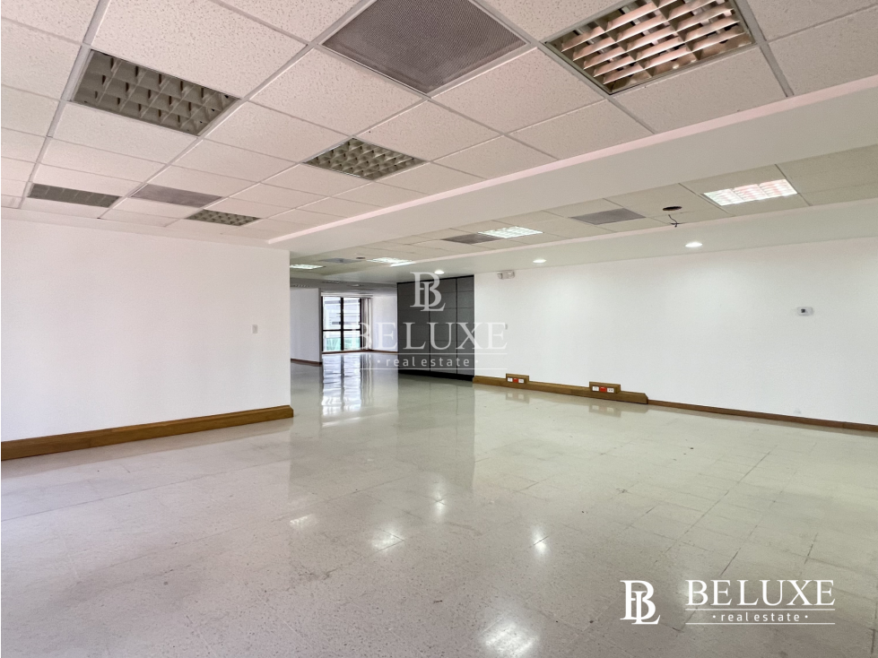 ALQUILER DE OFICINA LISTA PARA OCUPAR EN AREA BANCARIA, CALLE 50 (8) — foto 4
