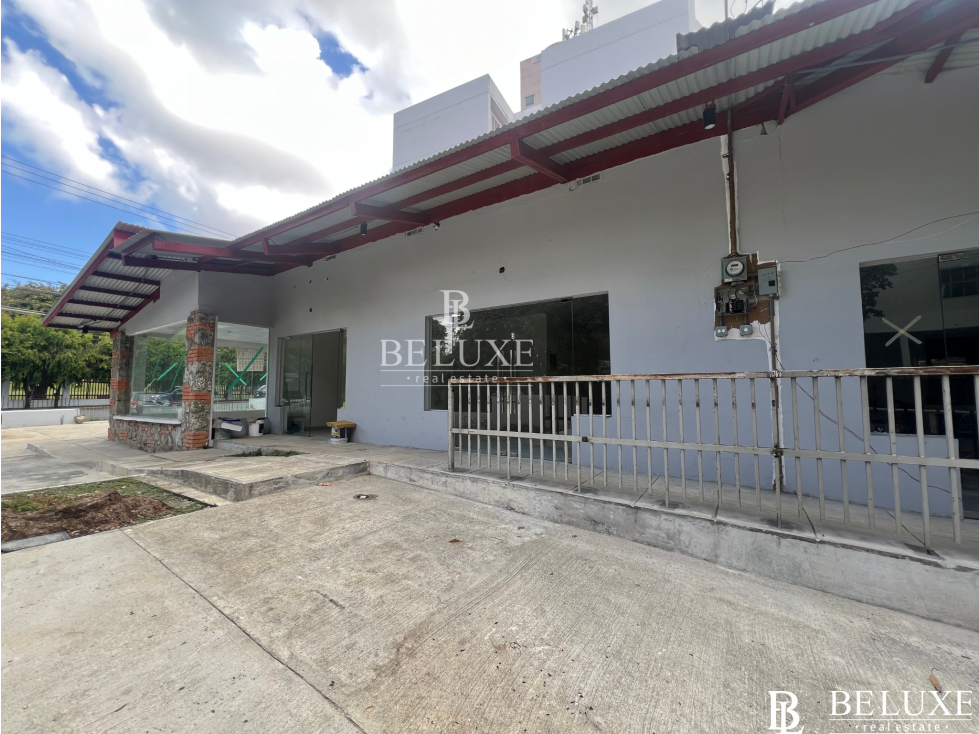 ALQUILER LOCAL COMERCIAL EN VIA PORRAS, CALLE 70 SAN FRANCISCO (-10) — foto 4