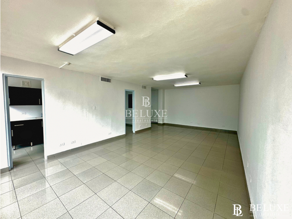 ALQUILER DE OFICINA EN CALLE 50, PH FRONTENAC, BELLA VISTA (10) — foto 3