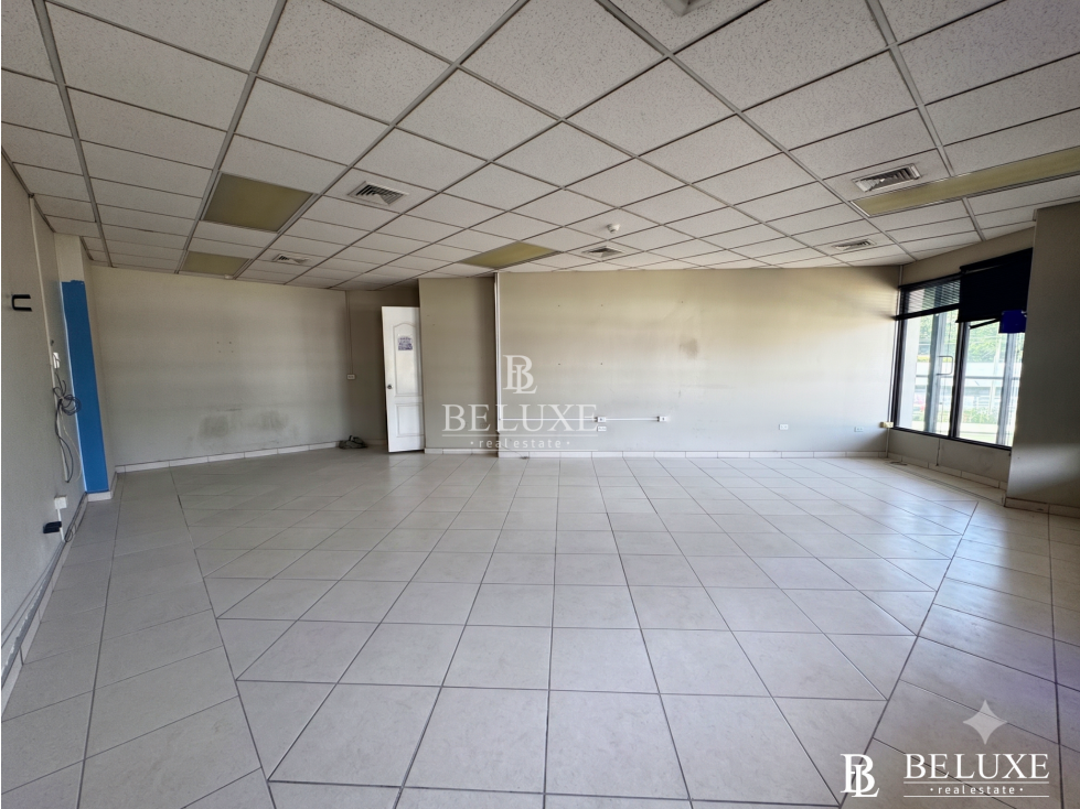 ALQUILER DE OFICINA EN PANCANAL PLAZA, ALBROOK (21) — foto 2