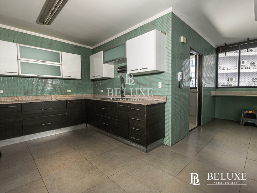 VENTA DE APARTAMENTO VISTA AL MAR PH LOS DELFINES, AVENIDA BALBOA (8) — foto 2
