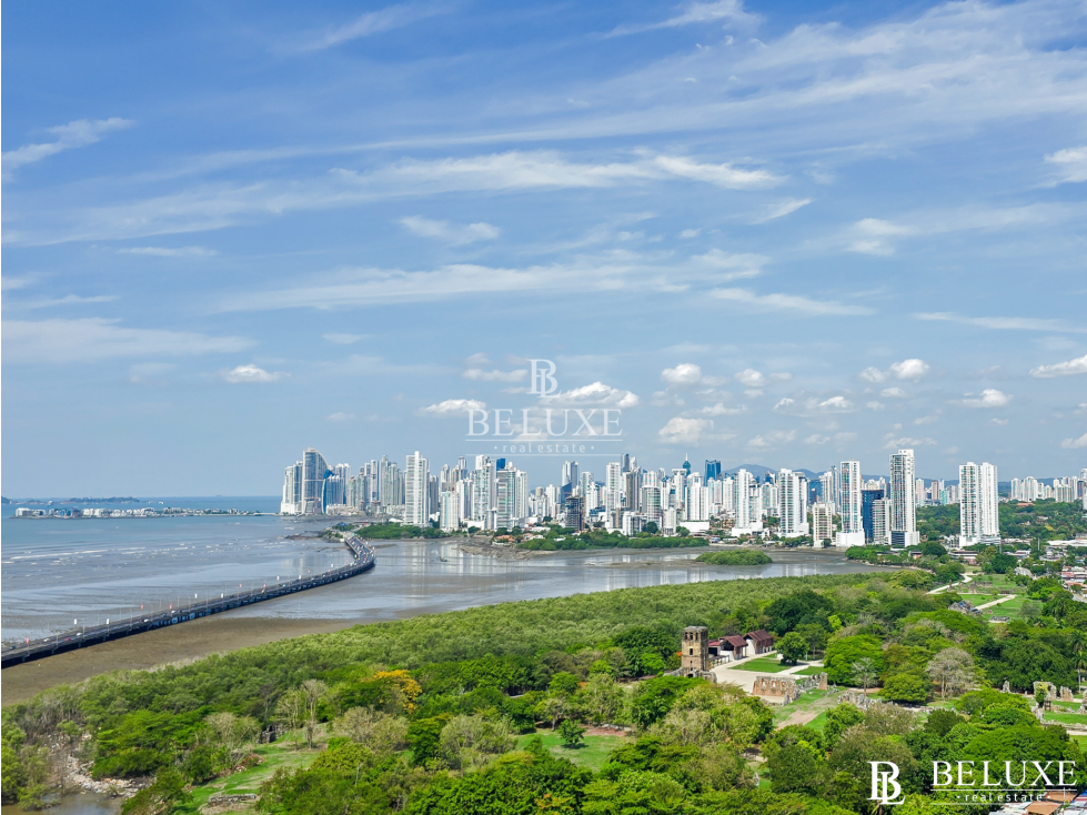 VENTA DE APARTAMENTO CON VISTA AL MAR EN PH BALI, COSTA DEL ESTE (P)