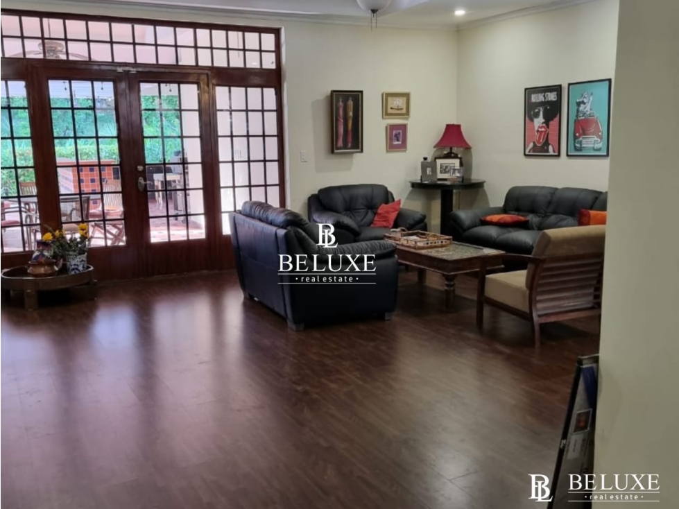ALQUILO CASA EN ALBROOK CON PISCINA (6)