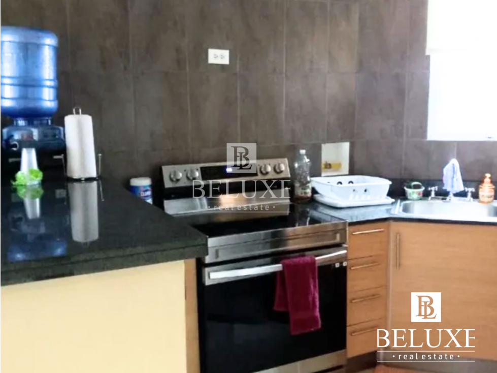 ALQUILO APARTAMENTO EN PH FOUNDERS 4, PLAYA BLANCA (6) - 6