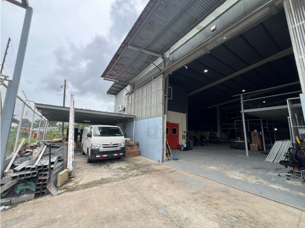 Venta de Galera | El Naranjal, Pacora — foto 2