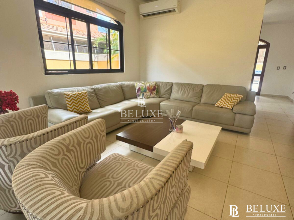 VENTA DE CASA EN EL DORAL - COSTA SUR (25)