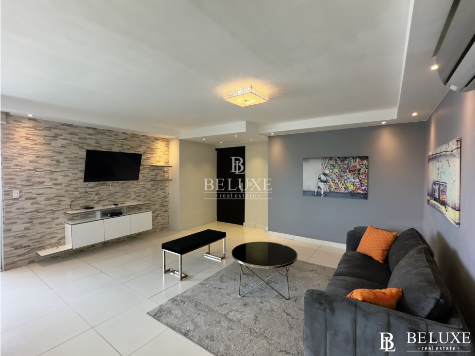 SE VENDE APARTAMENTO EN SAN FRANCISCO EN PH MOON TOWER REMODELADO(5) — foto 5