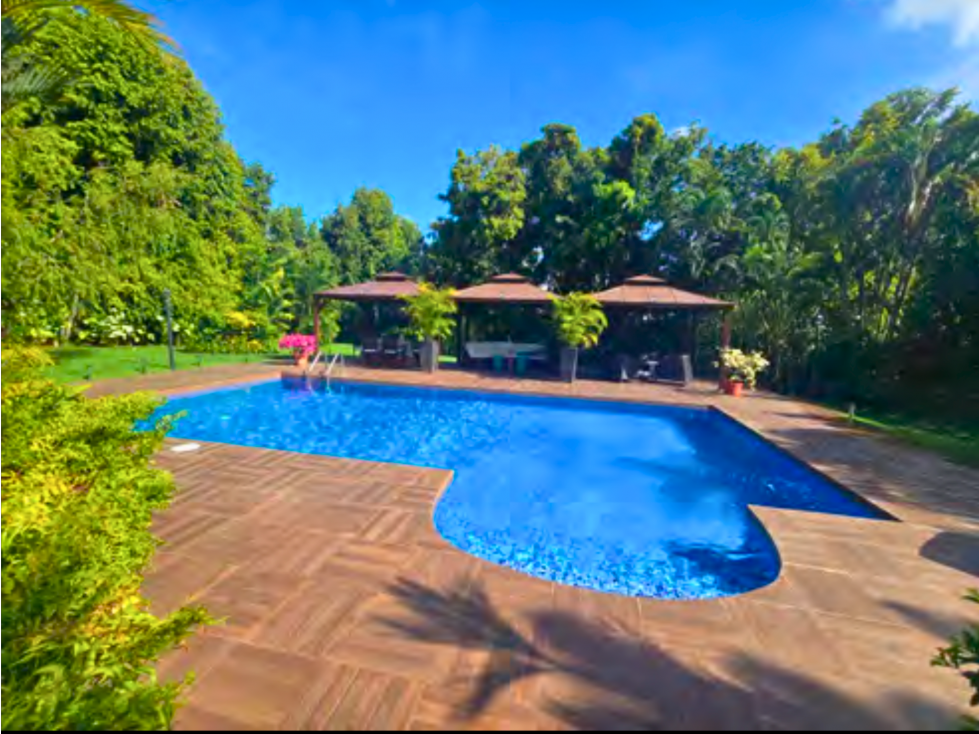 VENTA DE CASA CON PISCINA EN ALTOS DEL GOLF (13) — foto 4