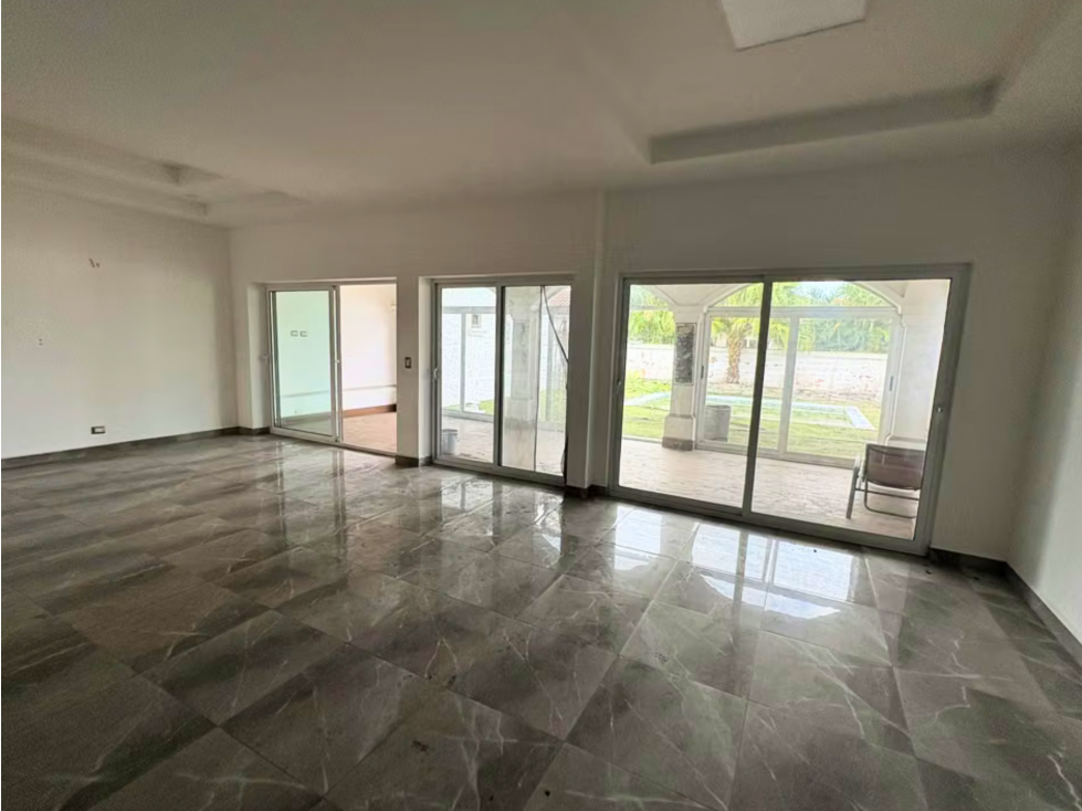 VENDO CASA CON PISCINA EN PH SUNSET COAST, COSTA SUR (13 R) — foto 4